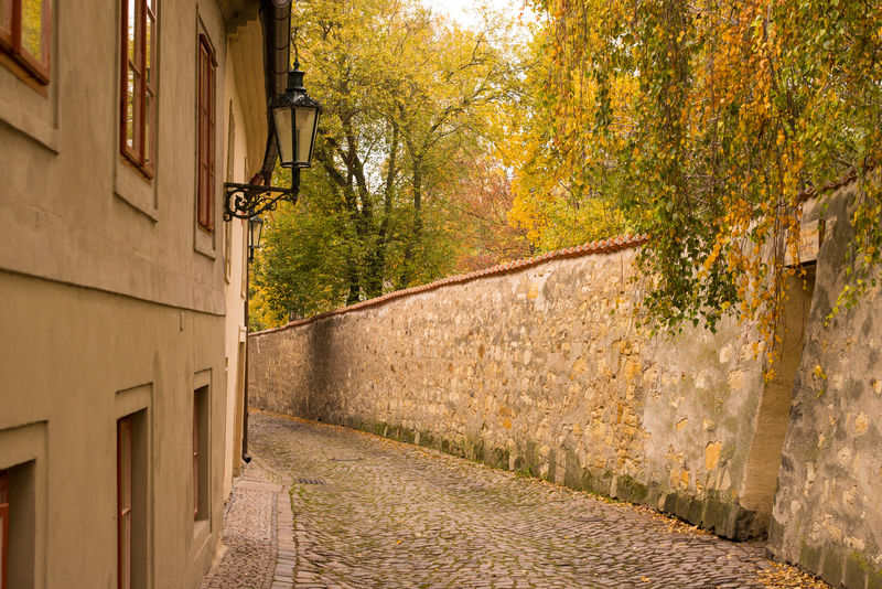 Picturesque back alley in Nový Svět district.