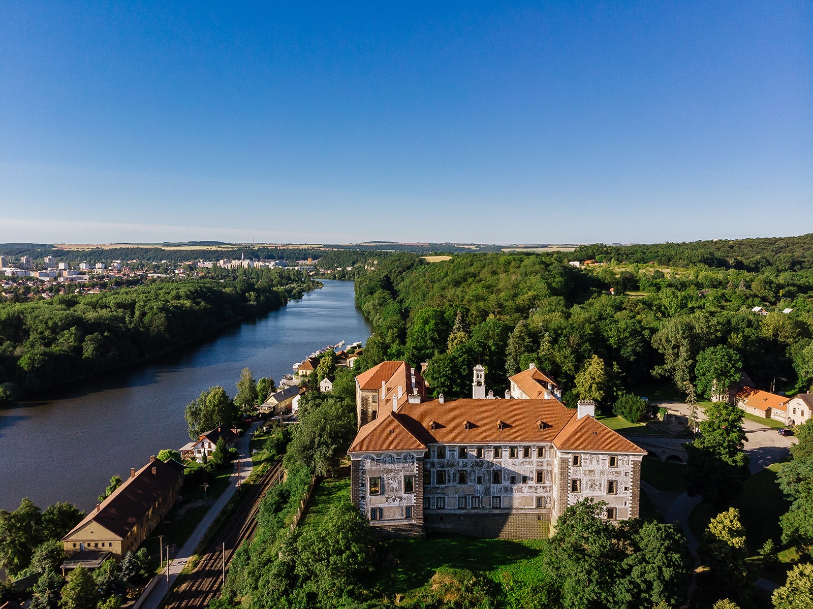 Easy Trip From Prague: Nelahozeves Castle A Hidden Gem Of Czech Countryside  | Prague Behind The Scenes